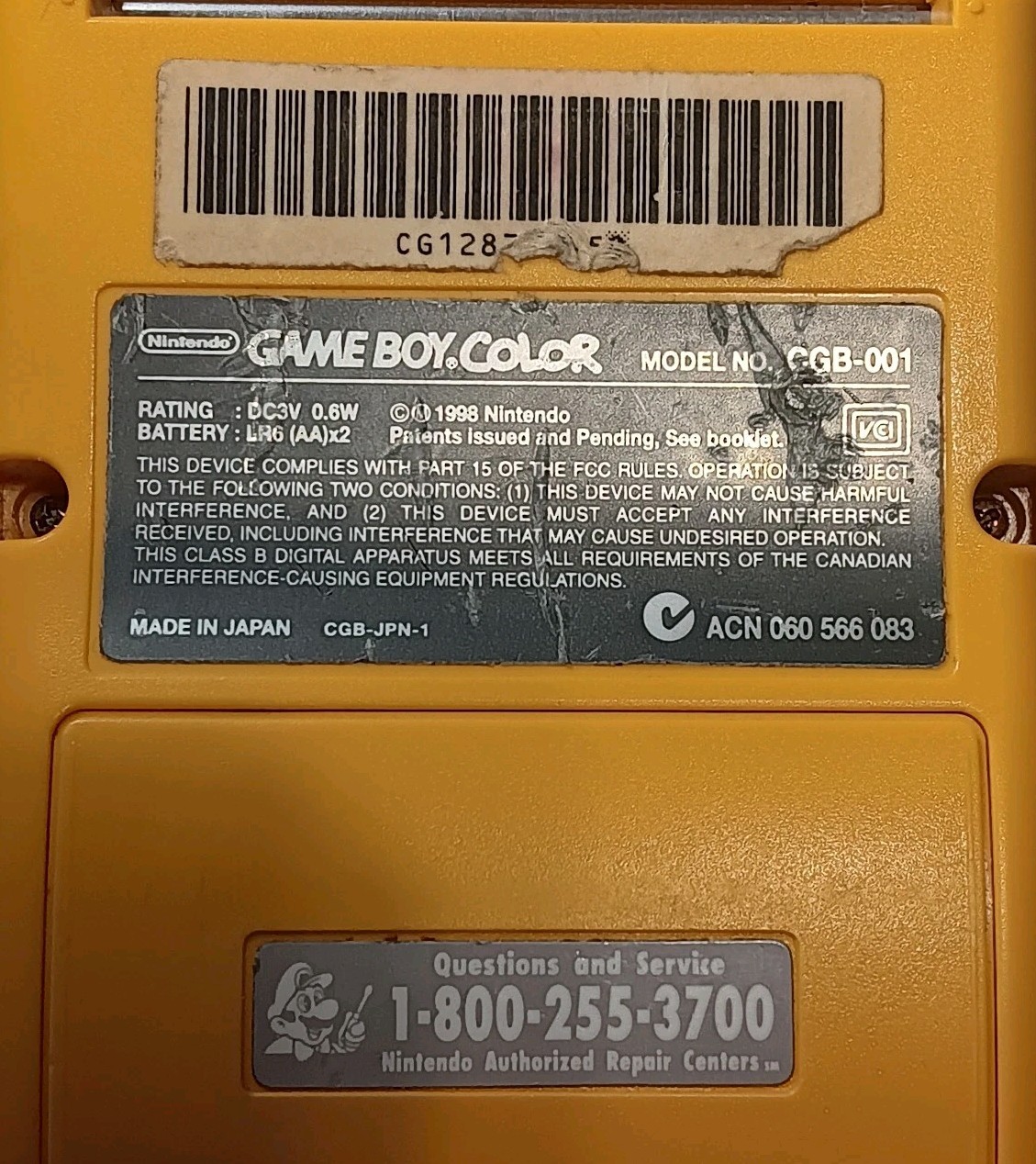 Nintendo Game Boy Color Console CGB-001 GBC Dandelion Yellow W/ Data Cable