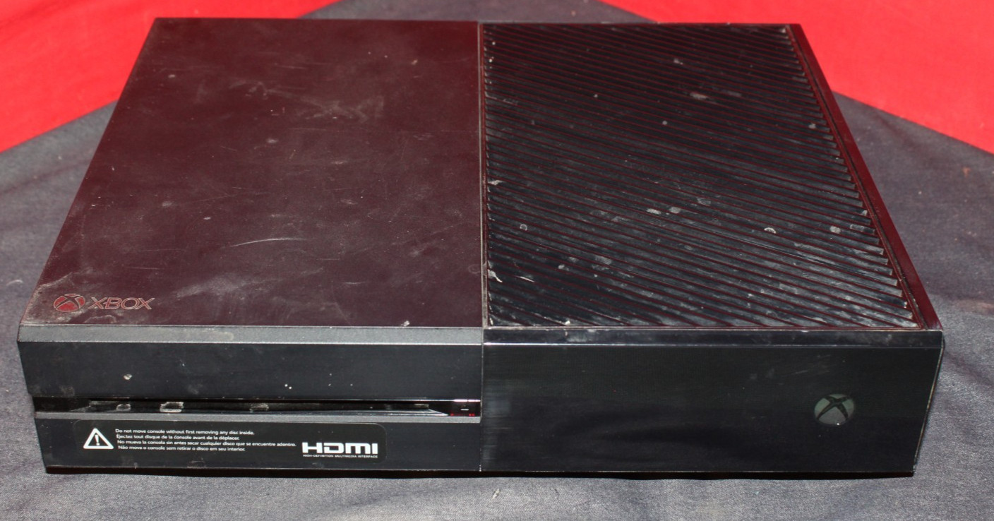 Microsoft Xbox One 500GB 1540 Black Console Only AO4070496