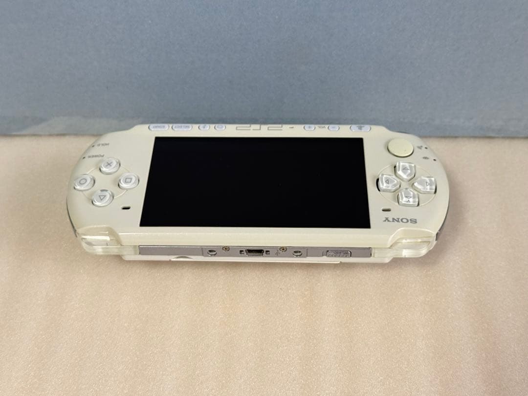 Excellent Sony PSP 3000 Pearl White Used Tested