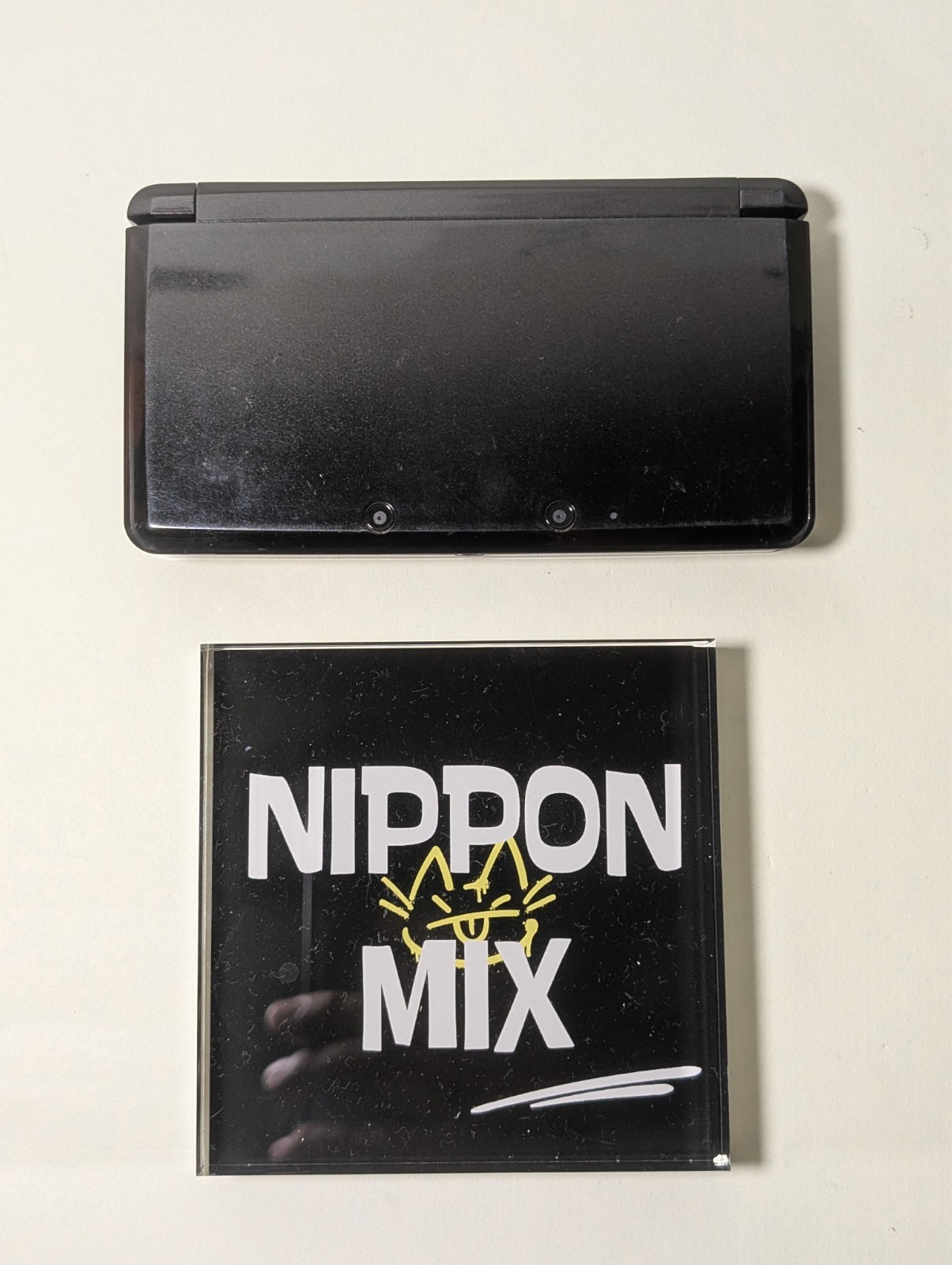 [ Ships in 1 Day ] Nintendo 3DS Cosmo Black Japan Ver. Good Condition w/charger