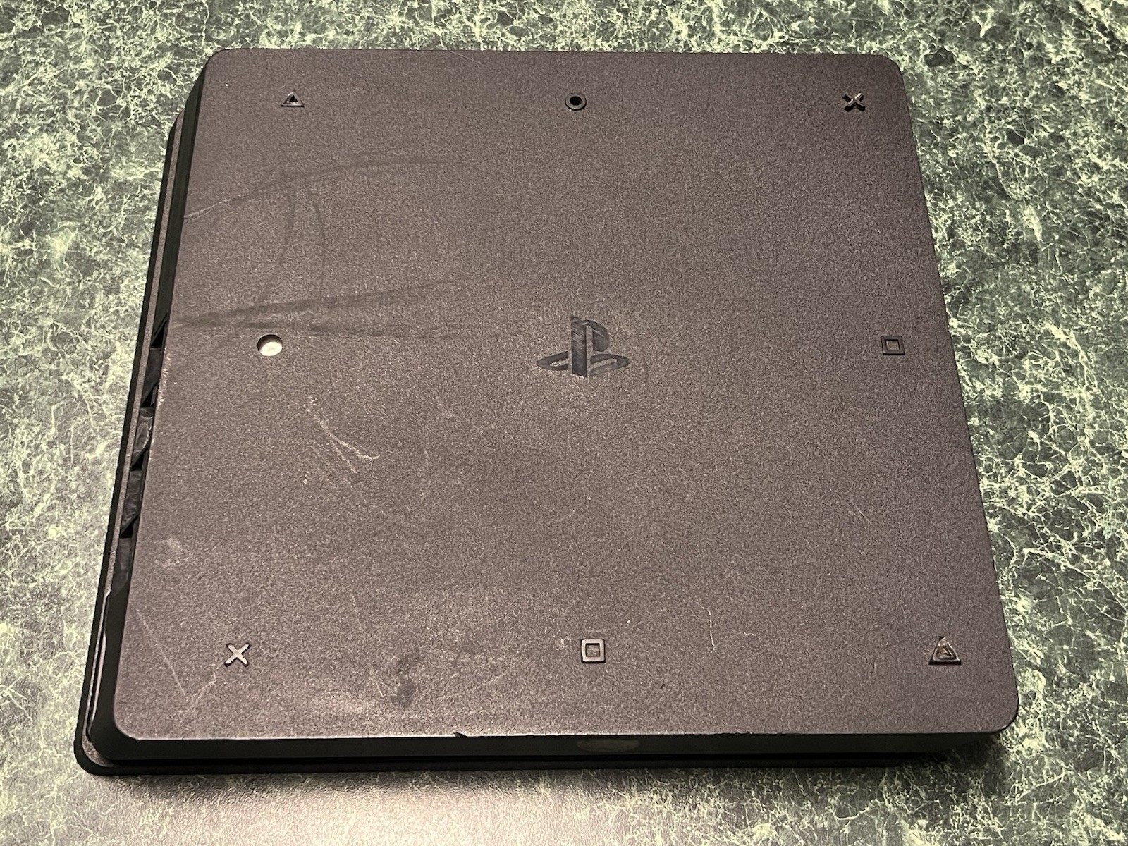 Sony PlayStation 4 PS4 Slim 1TB CUH-2215B Console Only – Read Description