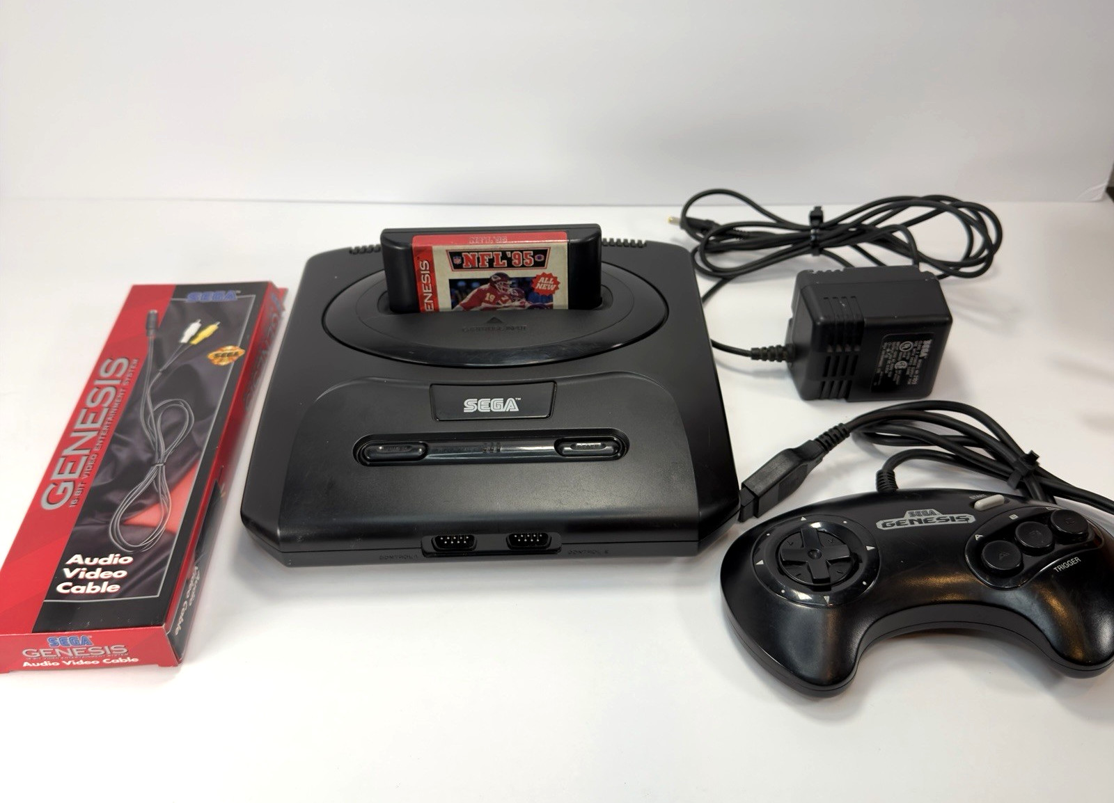 Sega Genesis Model 2 Console OEM Bundle Controller AC AV Cable NFL 95 Tested