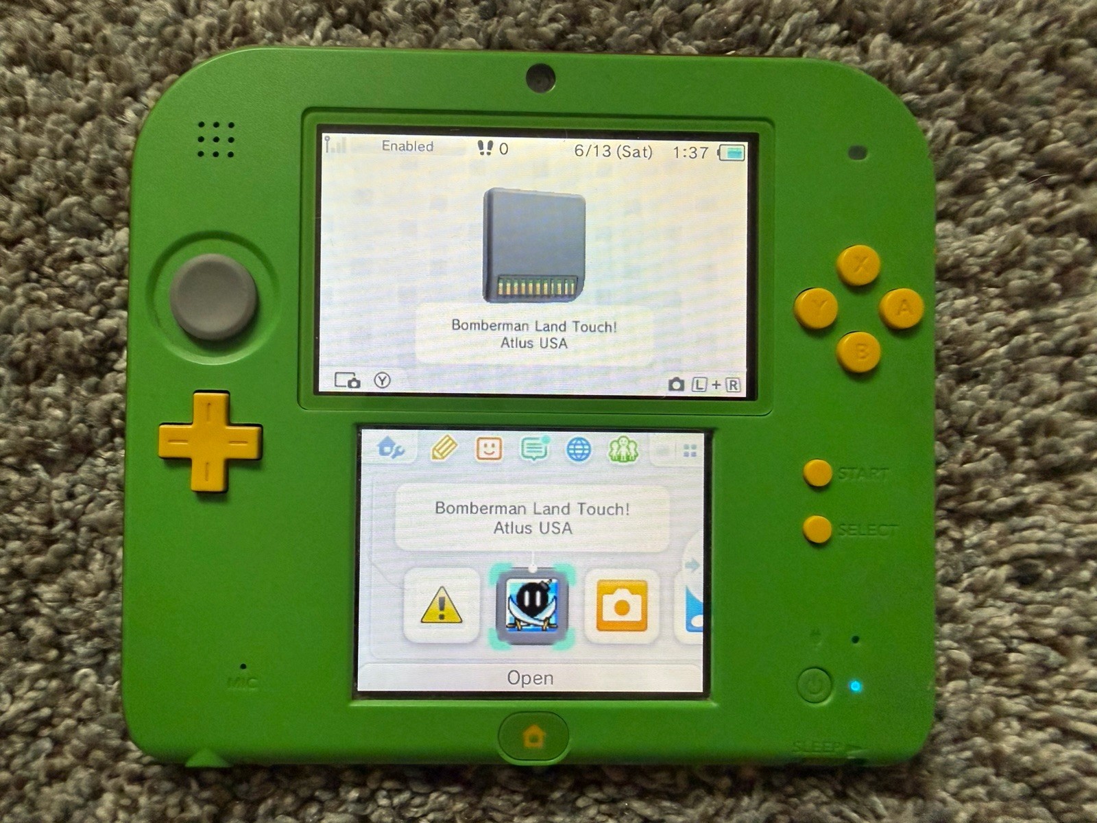 Nintendo 2DS Link the Legend of Zelda Ocarina of Time Edition Console